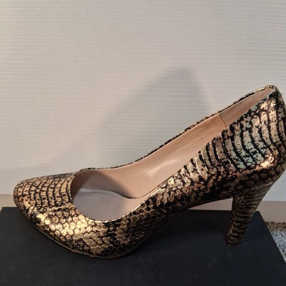 Women's Vince Camuto Kain Pointed Toe Mid Heel Pumps, Size 8  Golden - Picture 5 of 10